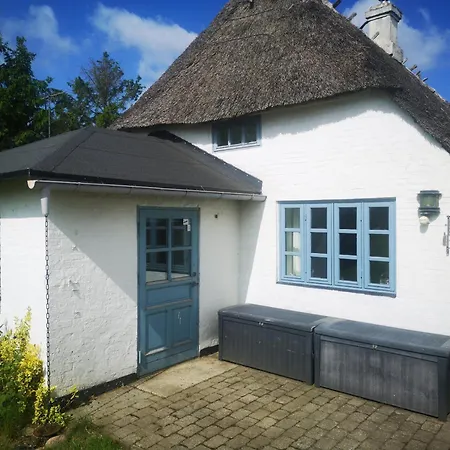 Tatil Evi Cozy Located Right On The Børkop